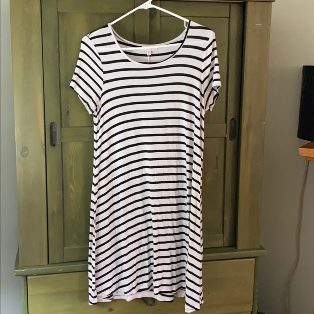 T-shirt dress